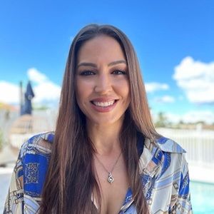 Meet your Posher, Breana